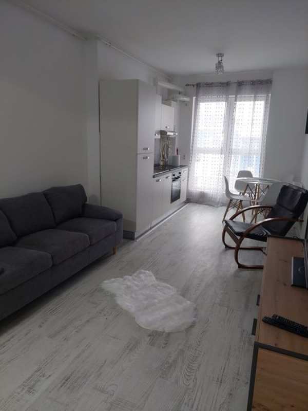 Vând apartament 2 camere