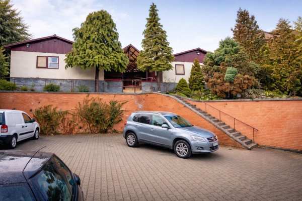 Cazare grupuri/muncitori - 13 camere - închiriere integrală