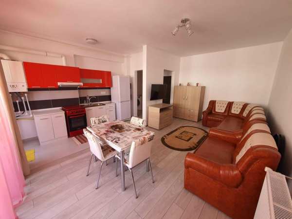 Proprietar - Inchiriez apartament 2 camere zona Cartier Latin