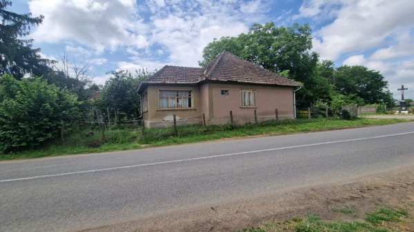 De vânzare casă în Sanislau