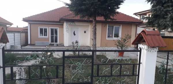 Vand casa com. Lazuri - SM