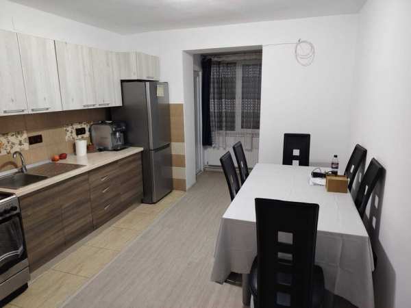 Vând apartament 2 camere – Lechința, zona Fabrica de Zahăr (după pod)