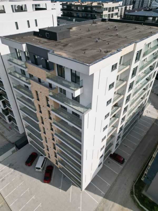 Garsoniera la mare-150m promenada