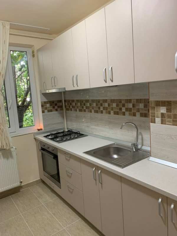 Vand ap. 2 camere Ploiesti