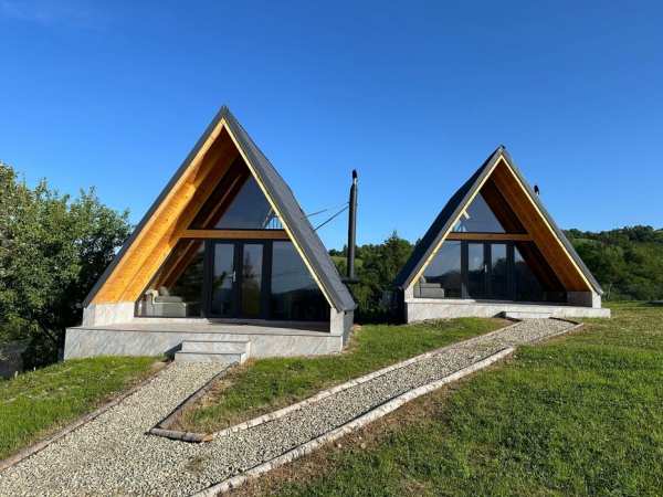 Căsuțe A-frame Green Hill Popas
