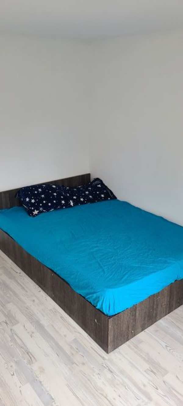 Camere de închiriat