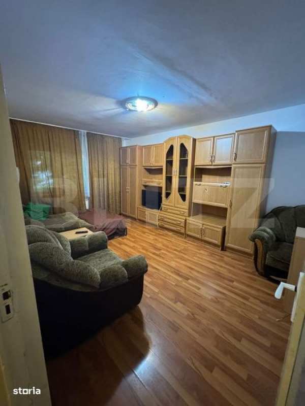 Apartament 3 camere de inchiriat, zona 13 Decembrie