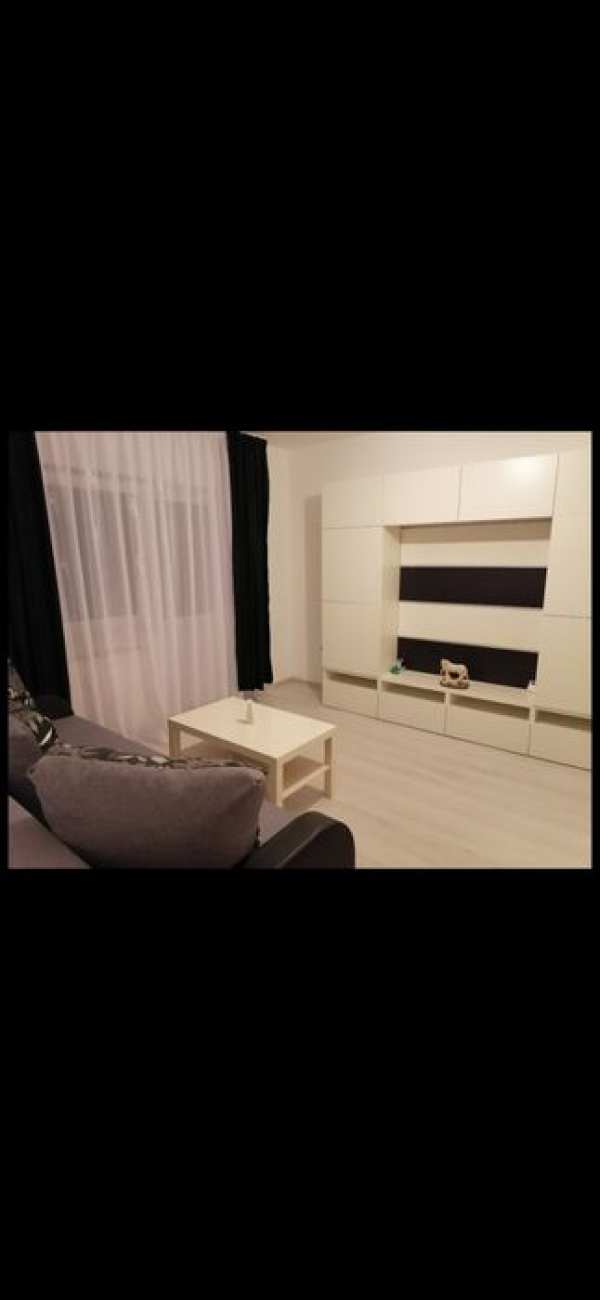 Închiriez garsoniera