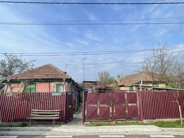 Casa gugesti vrancea vând/schimb
