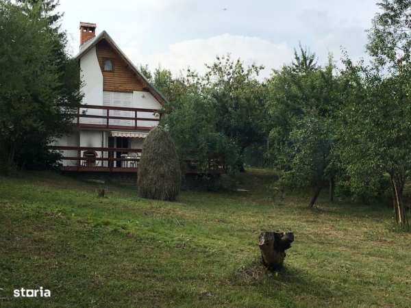 Casa de vacanta la 30km de Sinaia