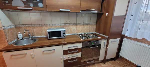 Apartament 2 camere de inchiriat  Str Barnova (Petre Ispirescu-Rahova)
