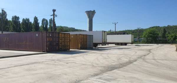 Parking/parcare in zona Iasi-Tomesti, platforma betonata, parcare tir