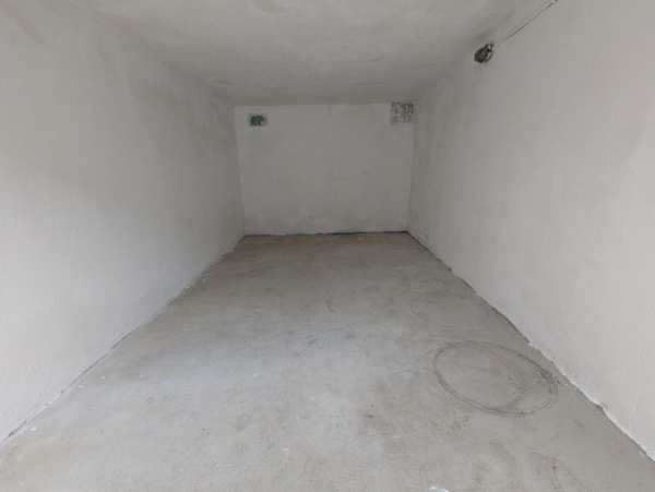 Garaj cărămidă electrificat Podgoria