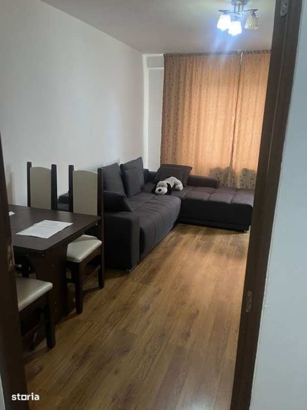 Apartament de închiriat cu 2 camere, în centrul orașului Covasna.