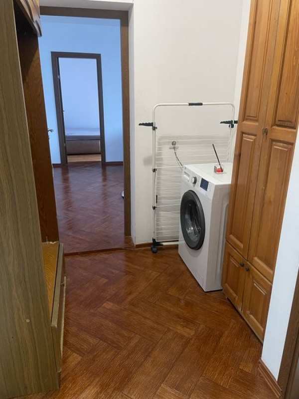 Închiriez apartament 2 camere în Suceava George Enescu