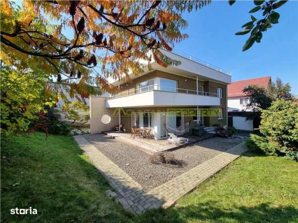 Vila superba de inchiriat ultracentral Brasov