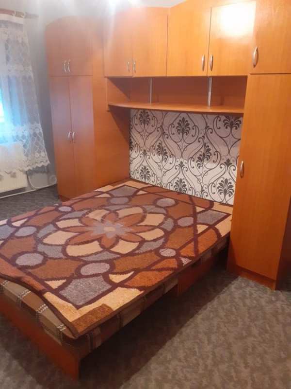 chirie garsoniera (ap cu o camera) 130 eur