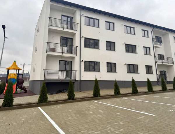 Garsoniera-apartament bloc nou