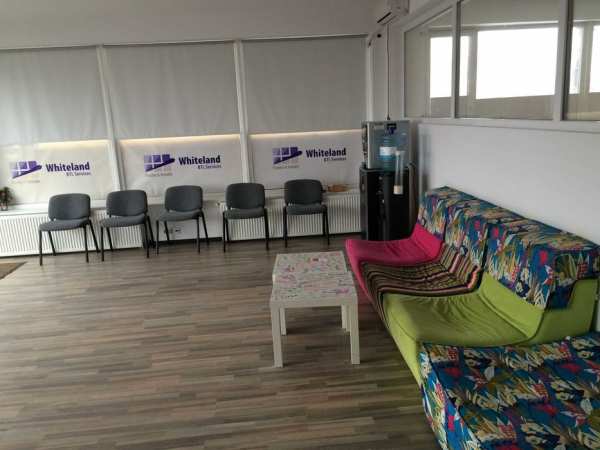 Spațiu comercial stradal 150-250 mp, 3 min Metrou Apărătorii Patriei