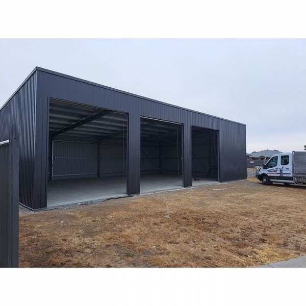 Executam garaje orice model