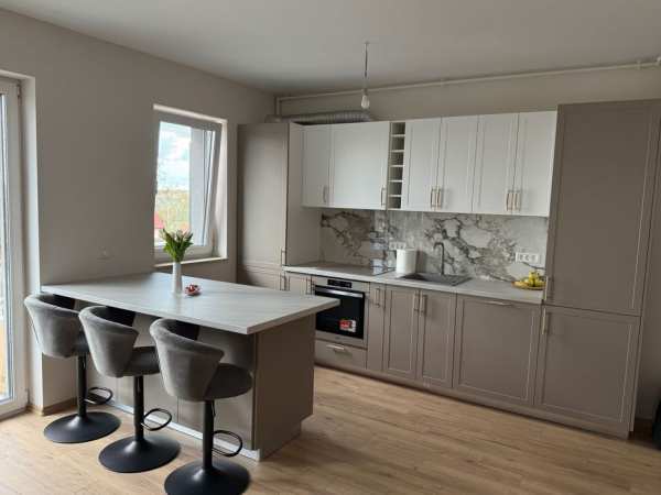 Apartament 2 camere cu loc de parcare inclus - de inchiriat Giroc direct de la proprietar