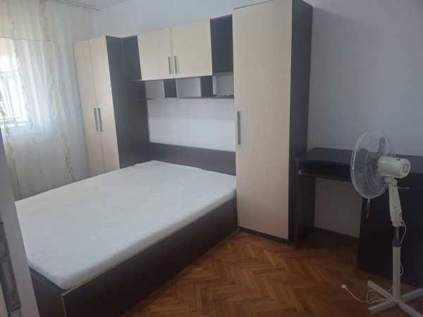 Inchiriez apartament 2 camere