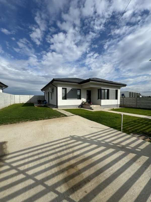 Vand casa parter Dragomiresti Vale DIRECT PROPRIETAR