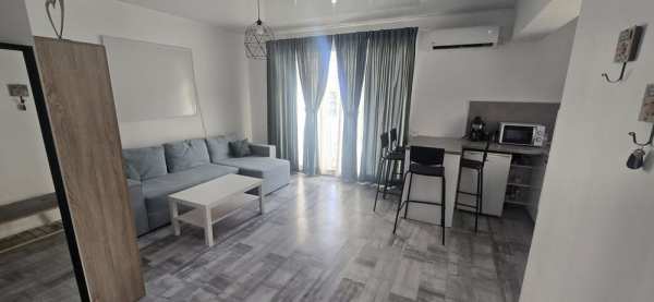 Inchiriez apartament 2 camere Mamaia Nord