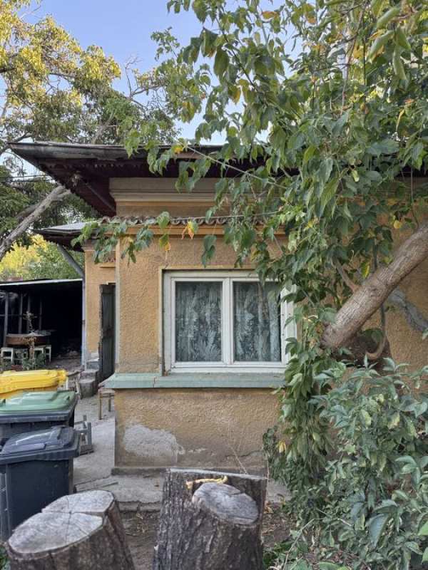 Casă cu grădină – Mateiașul nr. 27, Sector 5, București