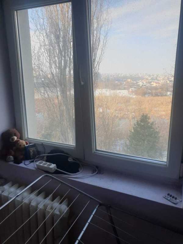 Proprietar vand Garoniera vis-a-vis de Spitalul Pantelimon, sector 2