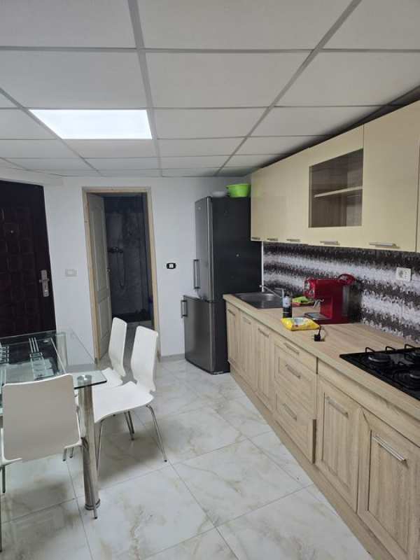 Garsoniera de inchiriat