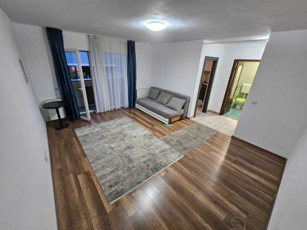 Garsoniera de închiriat Floresti