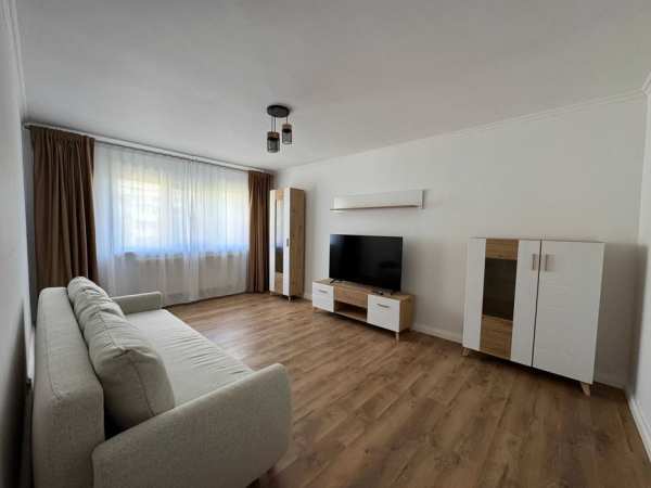Inchiriez apartament 2 camere Rovine (Lidl gara)
