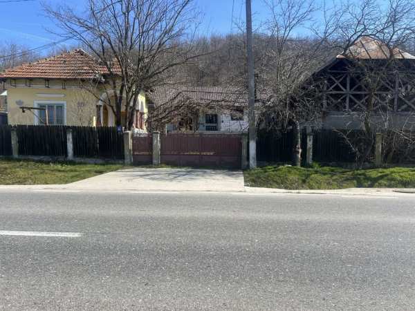 Vand gospodarie in comuna Galicea