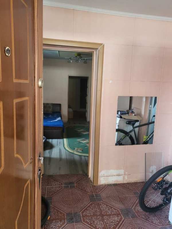 Casa la curte Inchiriat