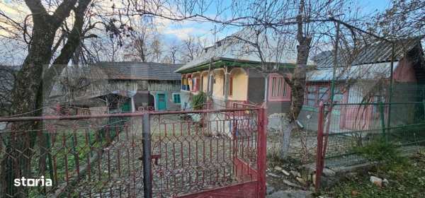 Casa rustica de vacanta (62mp) in sat Magura cu 1000mp teren si anexe!