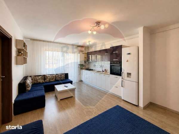 Apartament cu 3 camere de vânzare cu loc de parcare