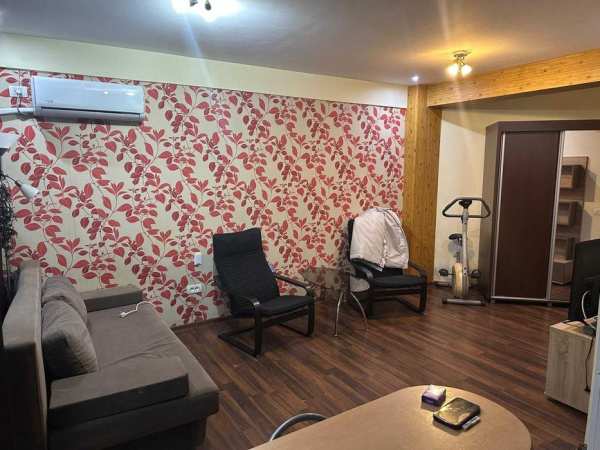 Prelungirea Ghencea Stradal Garsoniera direct proprietar