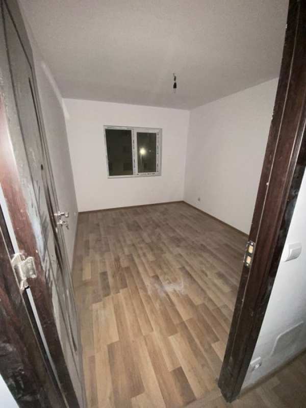 Apartament 3 camere Turceni - 42.000EUR