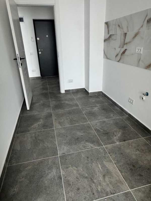 Garsoniera de inchiriat