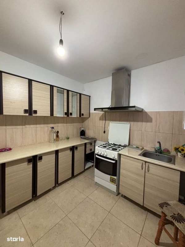 De vanzare apartament cu 2 camere, decomandat 51.000euro