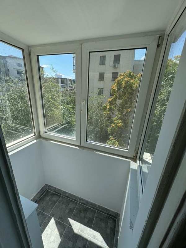 Inchiriez garsoniera dubla ( apartament 2 camere )