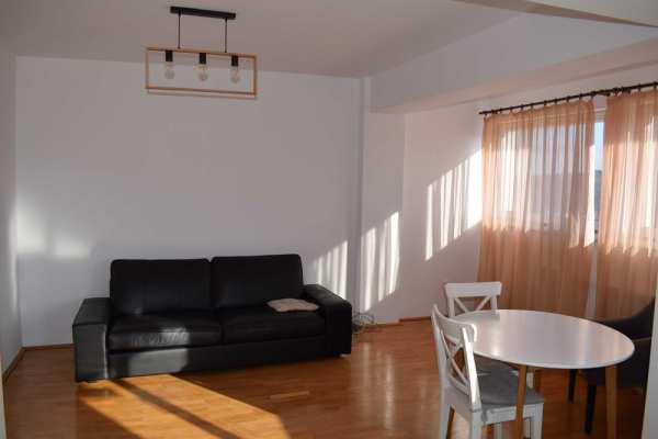 Proprietar inchiriez ap 2 cam bloc nou 60 mp,cart GHEORGHENI / ALVERNA