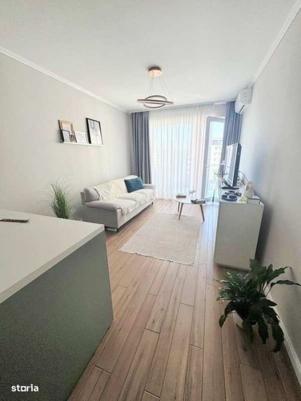 Dau în chirie apartament 3 camere-cartier Prima Oneștilor