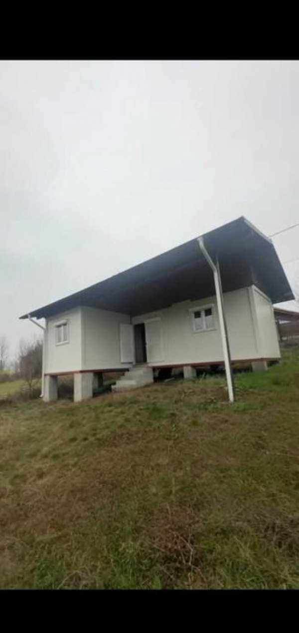 Casă modulara din containere+teren 1013mp.Relaxare,natura si aer curat