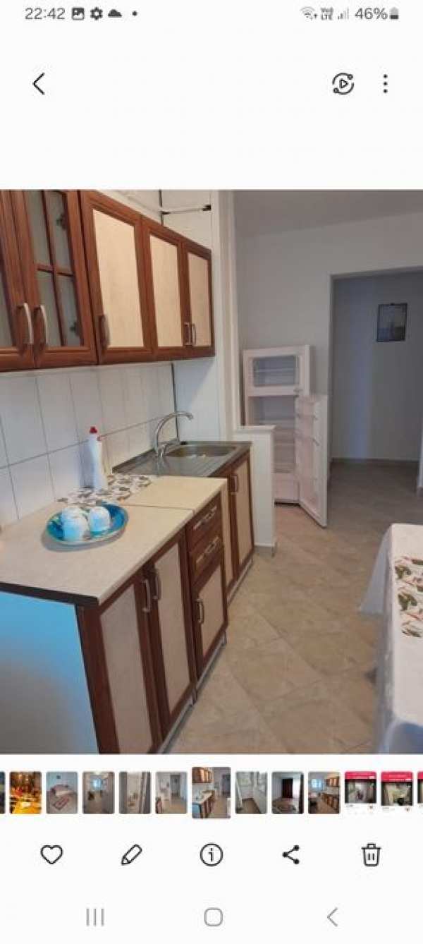 Închiriez garsoniera