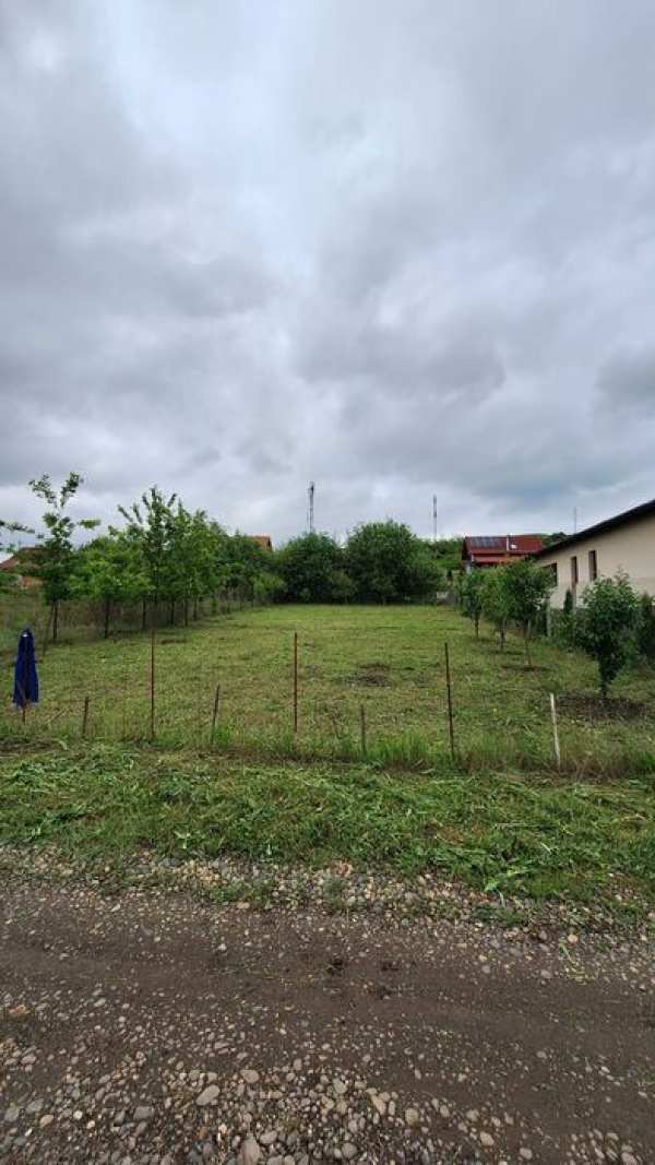 Teren 500m2 Santana de Mures