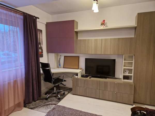 Particular, inchiriez Garsoniera Medicina