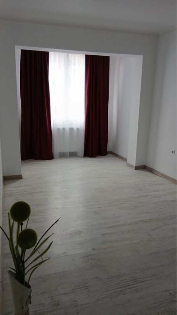 Apartament cu 2 camere
