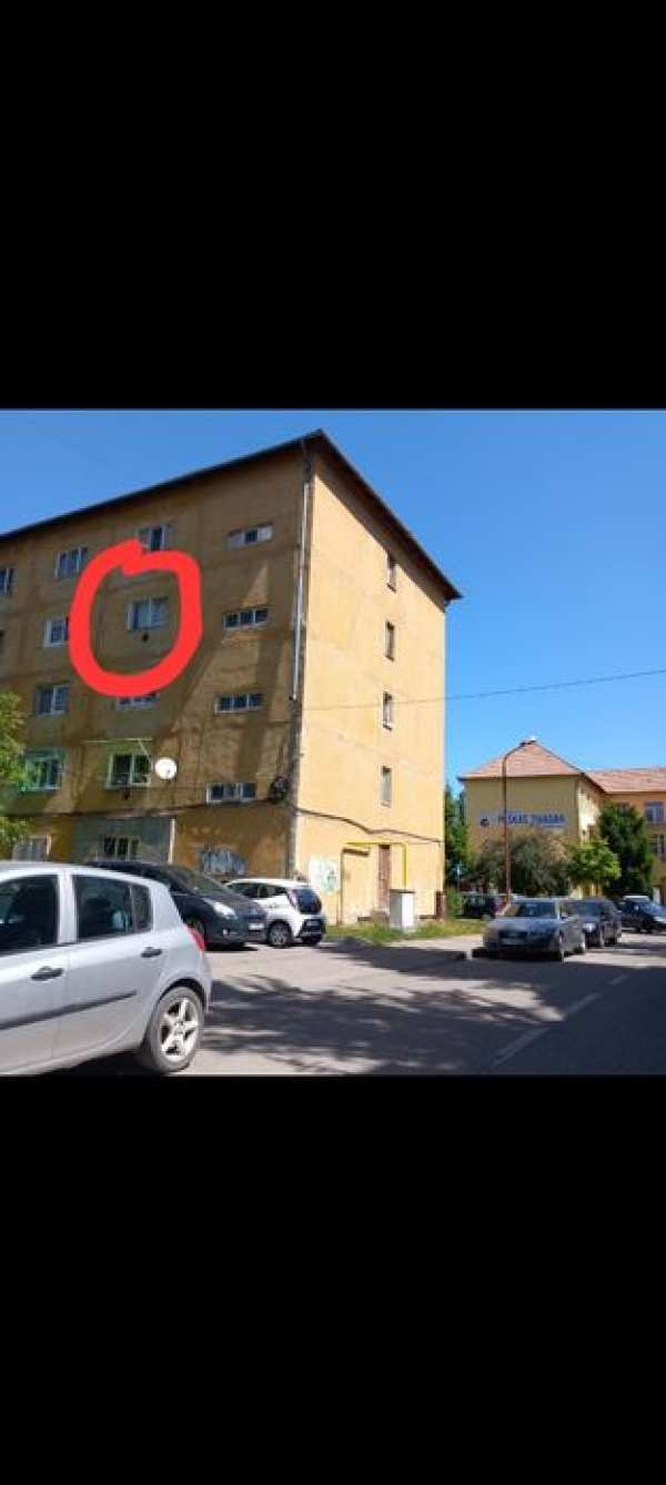 Garsonieră de închiriat vizavi de Liceul Pușkaș Tivadar